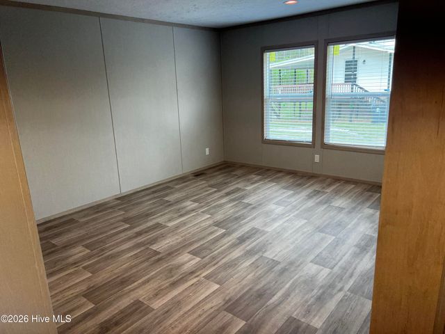 8877 Millers Path NE, Leland, NC 28451