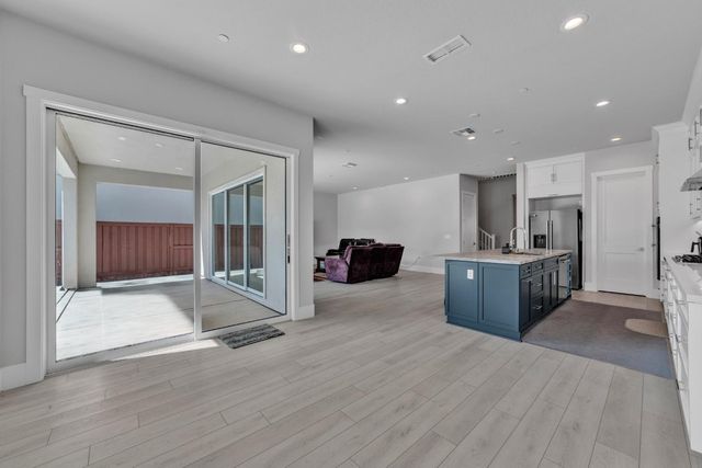 3558 Black Sage St, Folsom, CA 95630