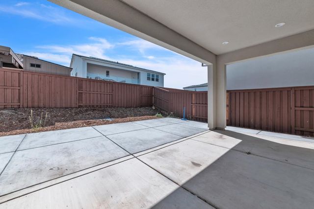 3558 Black Sage St, Folsom, CA 95630