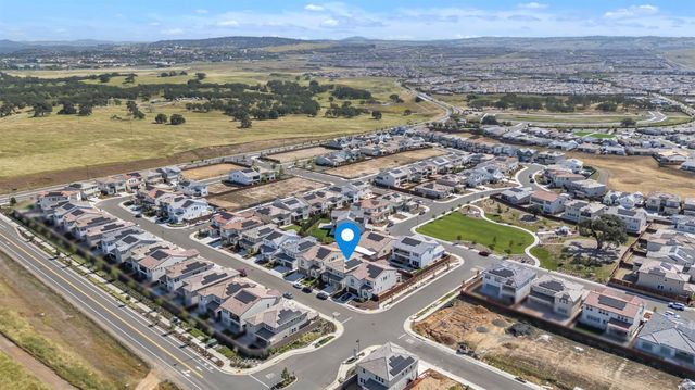 3558 Black Sage St, Folsom, CA 95630