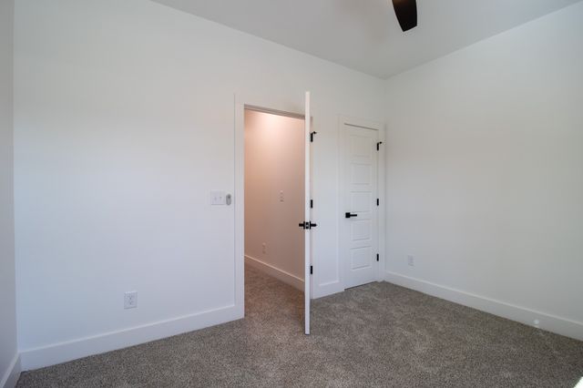 4024A University Ave, Old Hickory, TN 37138