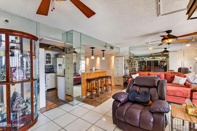 2615 S Atlantic Ave Apt 4C, Daytona Beach Shores, FL 32118