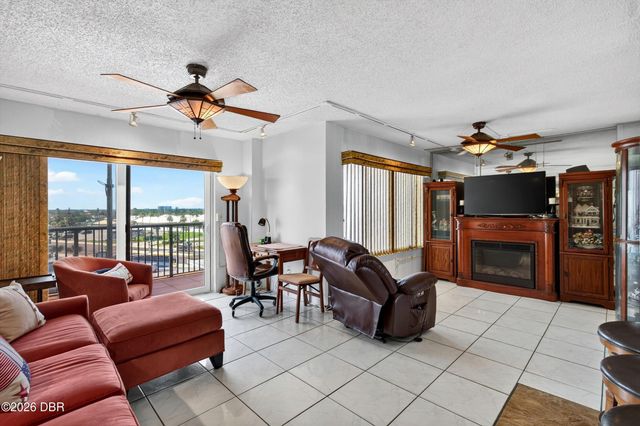 2615 S Atlantic Ave Apt 4C, Daytona Beach Shores, FL 32118