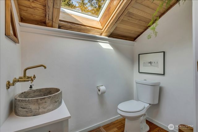 280 N Will Webb Road, Lilliwaup, WA 98555