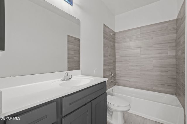 13853 Summer Story Avenue, Horizon City, TX 79928