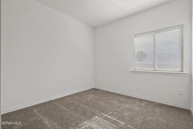 13853 Summer Story Avenue, Horizon City, TX 79928