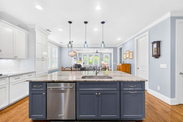 4208 Coolidge Street, Mount Pleasant, SC 29466