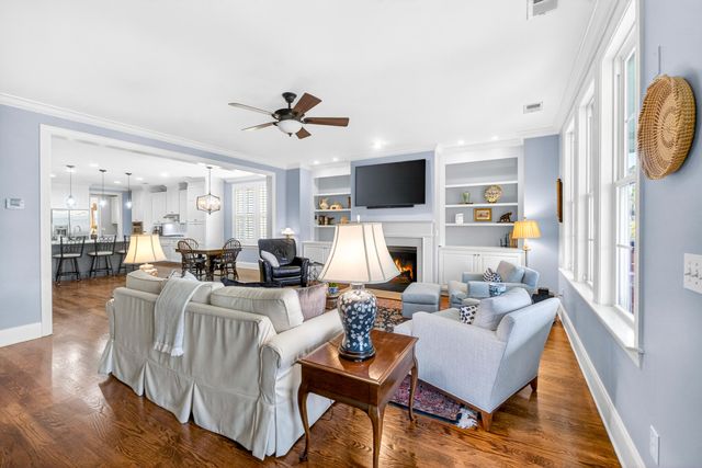 4208 Coolidge Street, Mount Pleasant, SC 29466