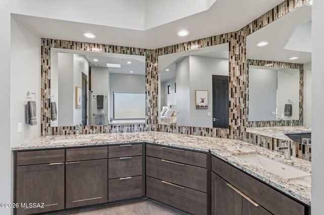 11930 N Mesquite Sunset Place, Oro Valley, AZ 85742