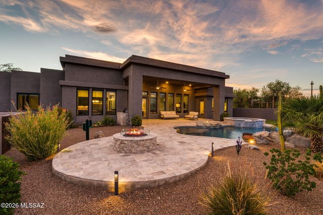 11930 N Mesquite Sunset Place, Oro Valley, AZ 85742