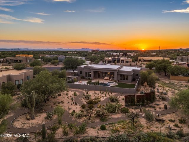 11930 N Mesquite Sunset Place, Oro Valley, AZ 85742