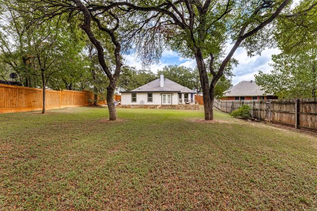 1217 Banks Street, River Oaks, TX 76114