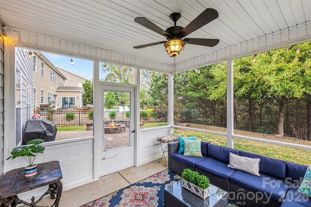 850 Coralbell Way, Fort Mill, SC 29708