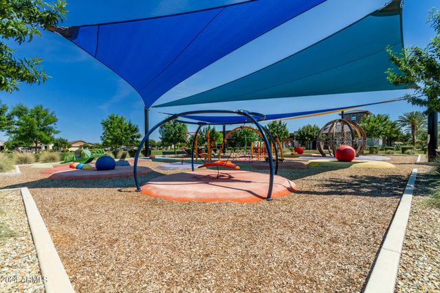 9746 E TUMBLEWEED Avenue, Mesa, AZ 85212