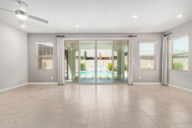 9746 E TUMBLEWEED Avenue, Mesa, AZ 85212