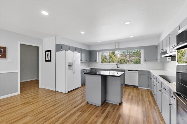 1414 California Street NE, Albuquerque, NM 87110