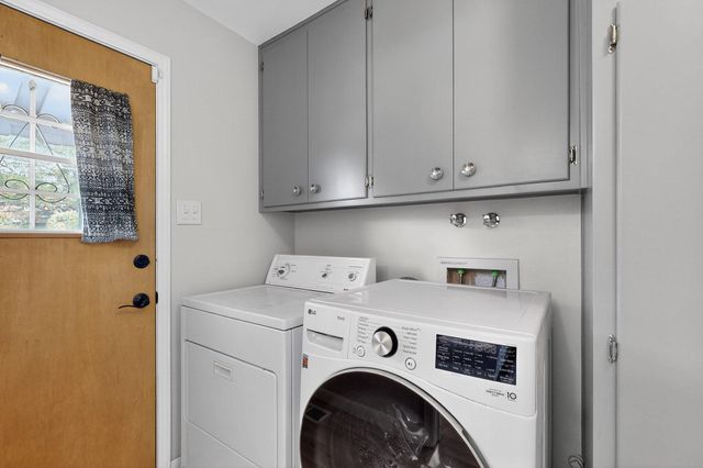 1414 California Street NE, Albuquerque, NM 87110