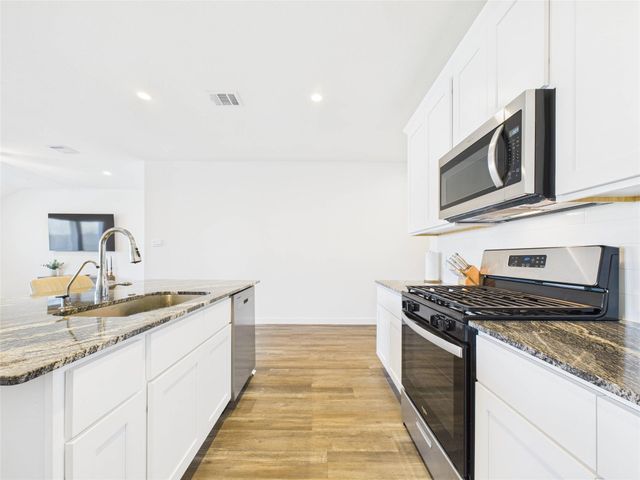 4206 Butler Point Lane, League City, TX 77573