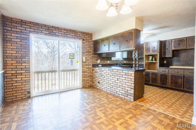 4188 W Four Ridge Road, House Springs, MO 63051