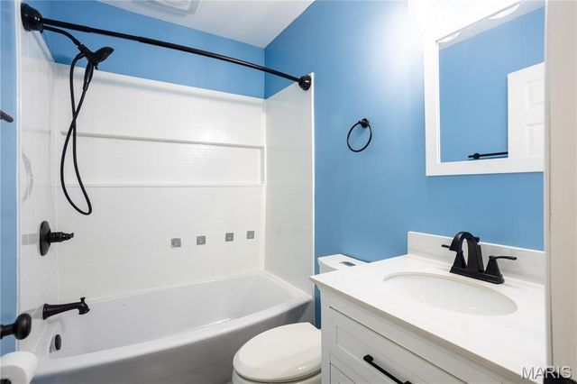 4188 W Four Ridge Road, House Springs, MO 63051