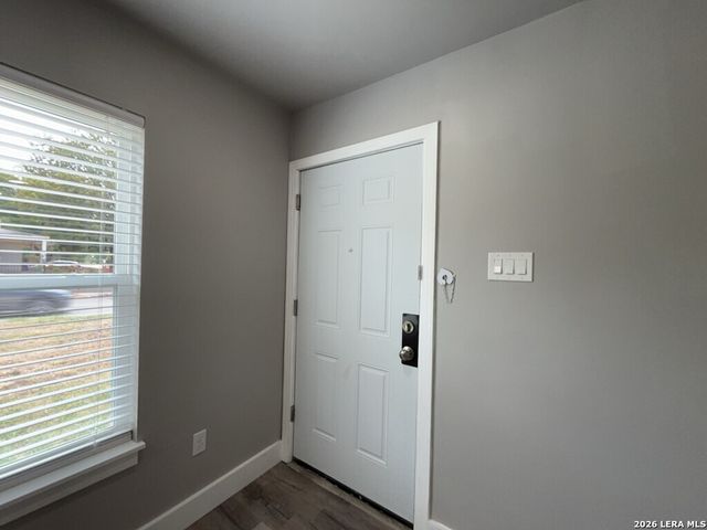 1703 W MULBERRY AVE, San Antonio, TX 78201
