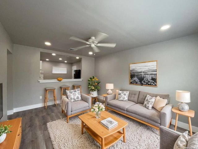 1703 W MULBERRY AVE, San Antonio, TX 78201