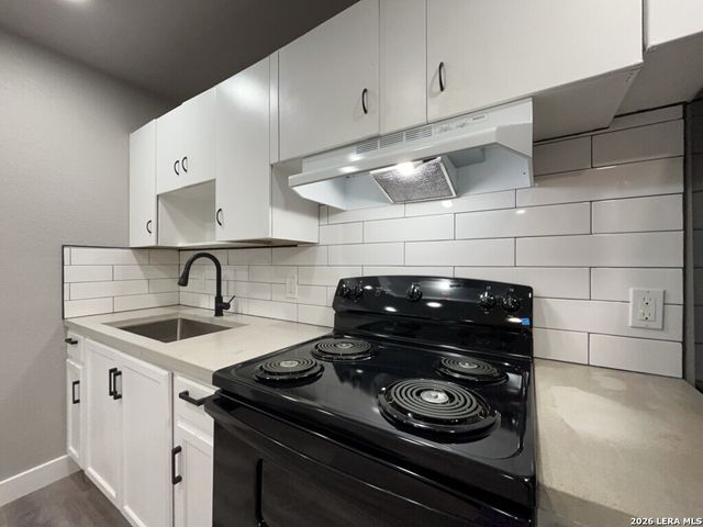 1703 W MULBERRY AVE, San Antonio, TX 78201