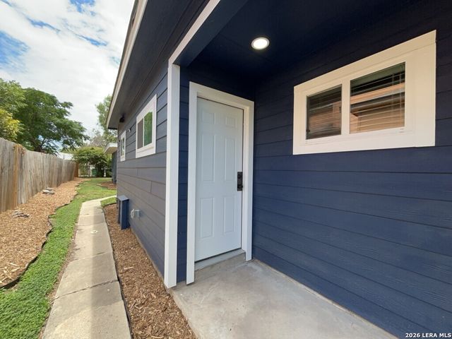 1703 W MULBERRY AVE, San Antonio, TX 78201