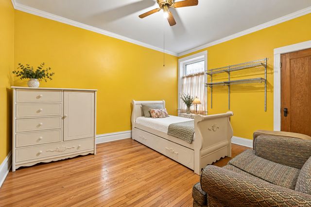 5330 S Hyde Park Boulevard 1S, Chicago, IL 60615