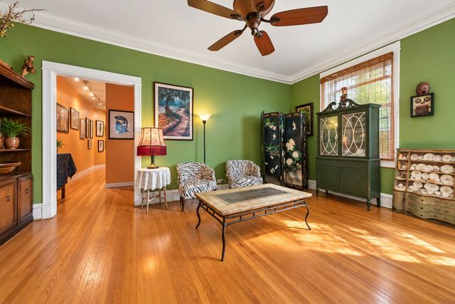5330 S Hyde Park Boulevard 1S, Chicago, IL 60615