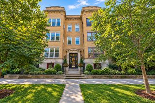5330 S Hyde Park Boulevard 1S, Chicago, IL 60615