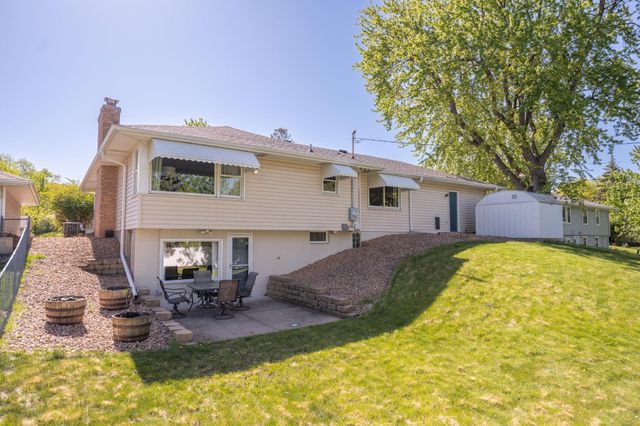 1335 Pierce Terrace NE, Columbia Heights, MN 55421