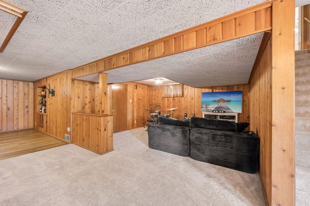 1335 Pierce Terrace NE, Columbia Heights, MN 55421