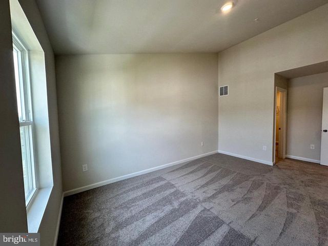 5558 MARKSBURG PL, White Plains, MD 20695