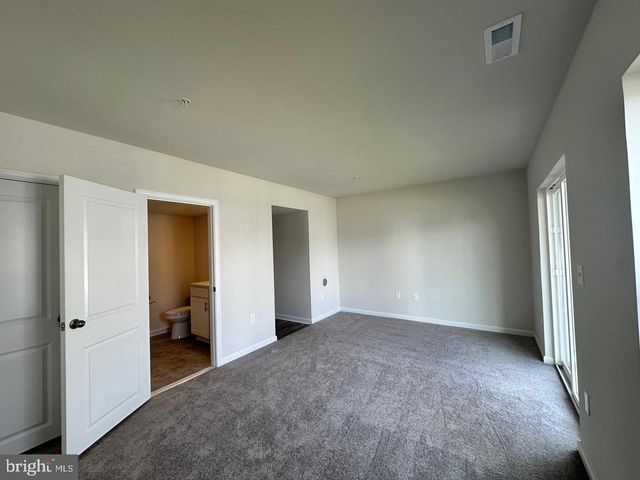 5558 MARKSBURG PL, White Plains, MD 20695