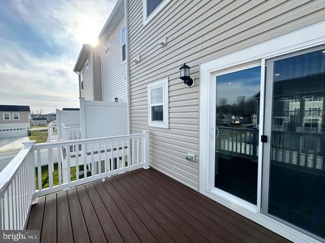 5558 MARKSBURG PL, White Plains, MD 20695