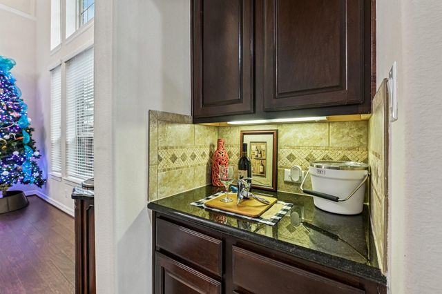 13909 N Lake Branch Lane, Houston, TX 77044