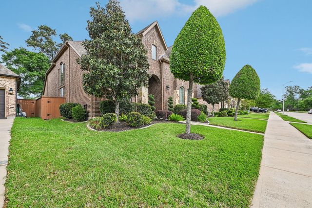 13909 N Lake Branch Lane, Houston, TX 77044