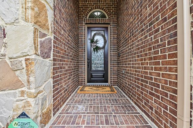 13909 N Lake Branch Lane, Houston, TX 77044