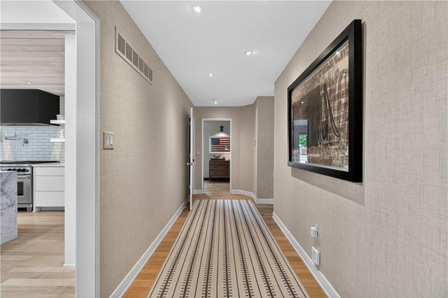 6536 Granada Drive, Prairie Village, KS 66208