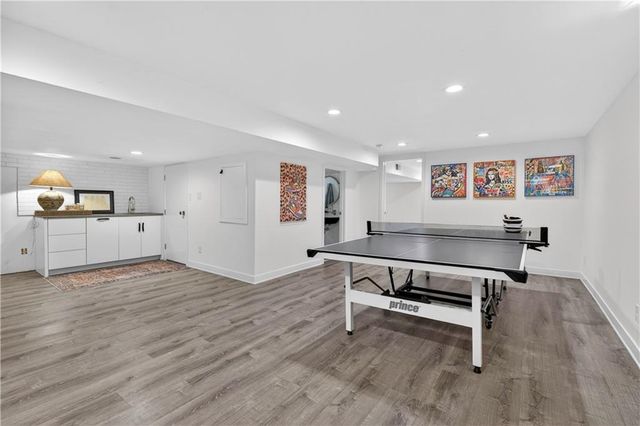 6536 Granada Drive, Prairie Village, KS 66208