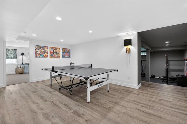 6536 Granada Drive, Prairie Village, KS 66208