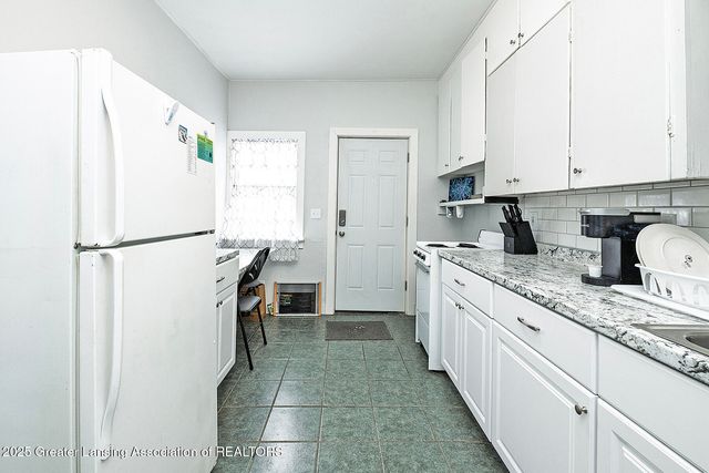 1024 Eureka Street, Lansing, MI 48912