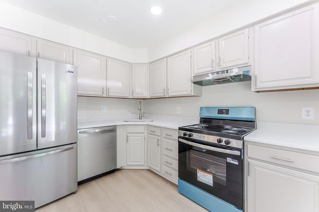 6226 MOCKINGBIRD POND TER, Burke, VA 22015