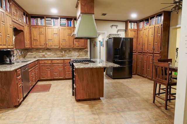 1308 W 14th Street, Cisco, TX 76437