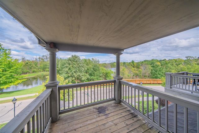 2934 Barclay Way, Ann Arbor, MI 48105