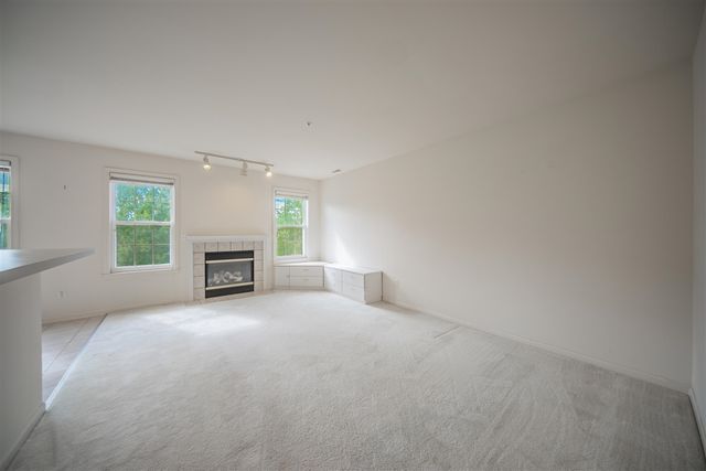 2934 Barclay Way, Ann Arbor, MI 48105