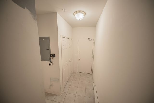 2934 Barclay Way, Ann Arbor, MI 48105