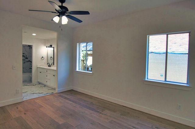45 Quiet Peace Place, The Woodlands, TX 77381