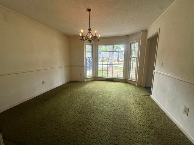 688 Pelzer Drive, Mount Pleasant, SC 29464